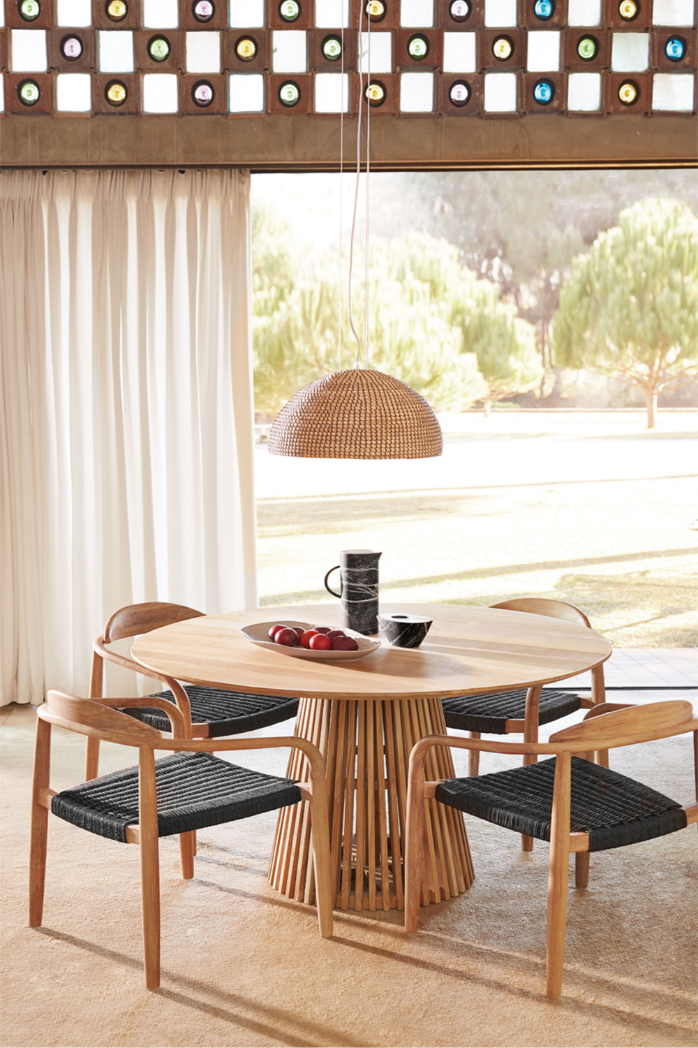Round Teak Wood Pedestal Dining Table L | Oroa.com