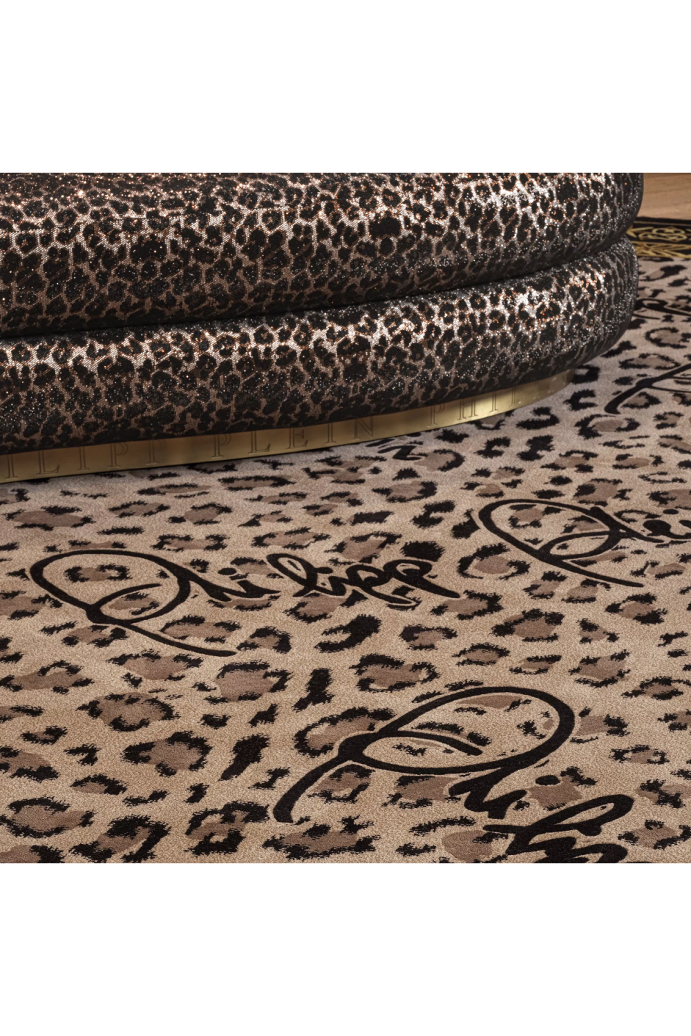 Brown Circular Printed Wool Carpet 9' | Philipp Plein Jungle | Oroa.com