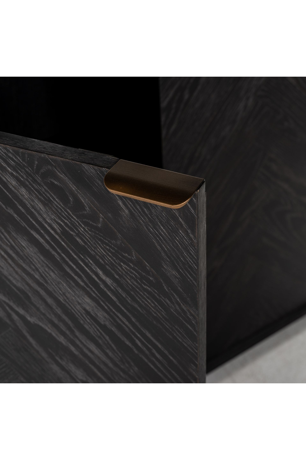 Black Oak 2-Door Bookcase | Oroa.com