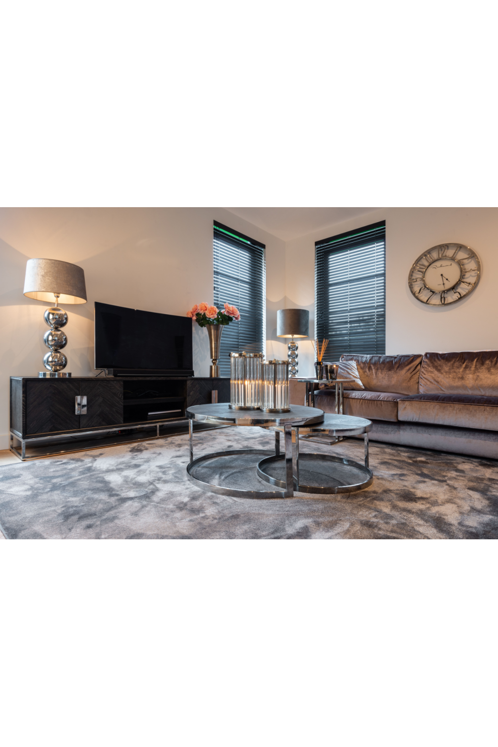 Round Silver Nesting Coffee Table | Oroa.com