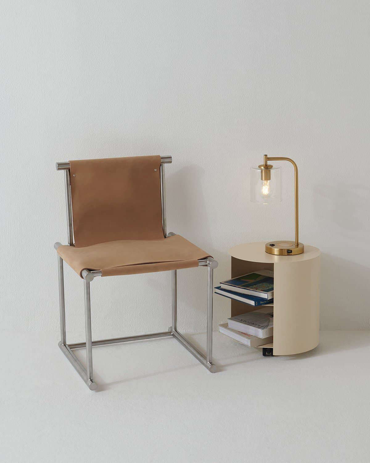 Elizabeth USB Desk Lamp - OROA
