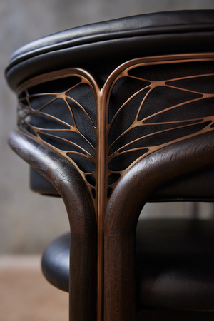 Metal Detail Curved Dining Chair | Morpho By Tomorrowland Volita | Oroa.com