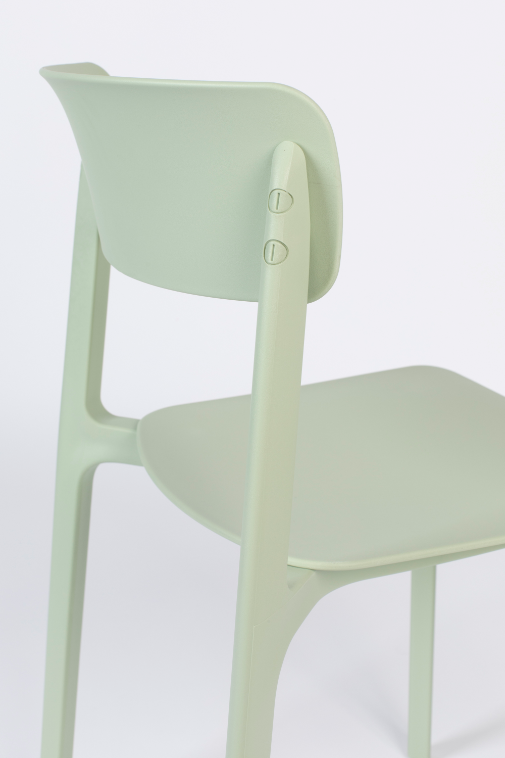 Fiberglass Modern Dining Chairs (4) | DF Clive | Oroa.com
