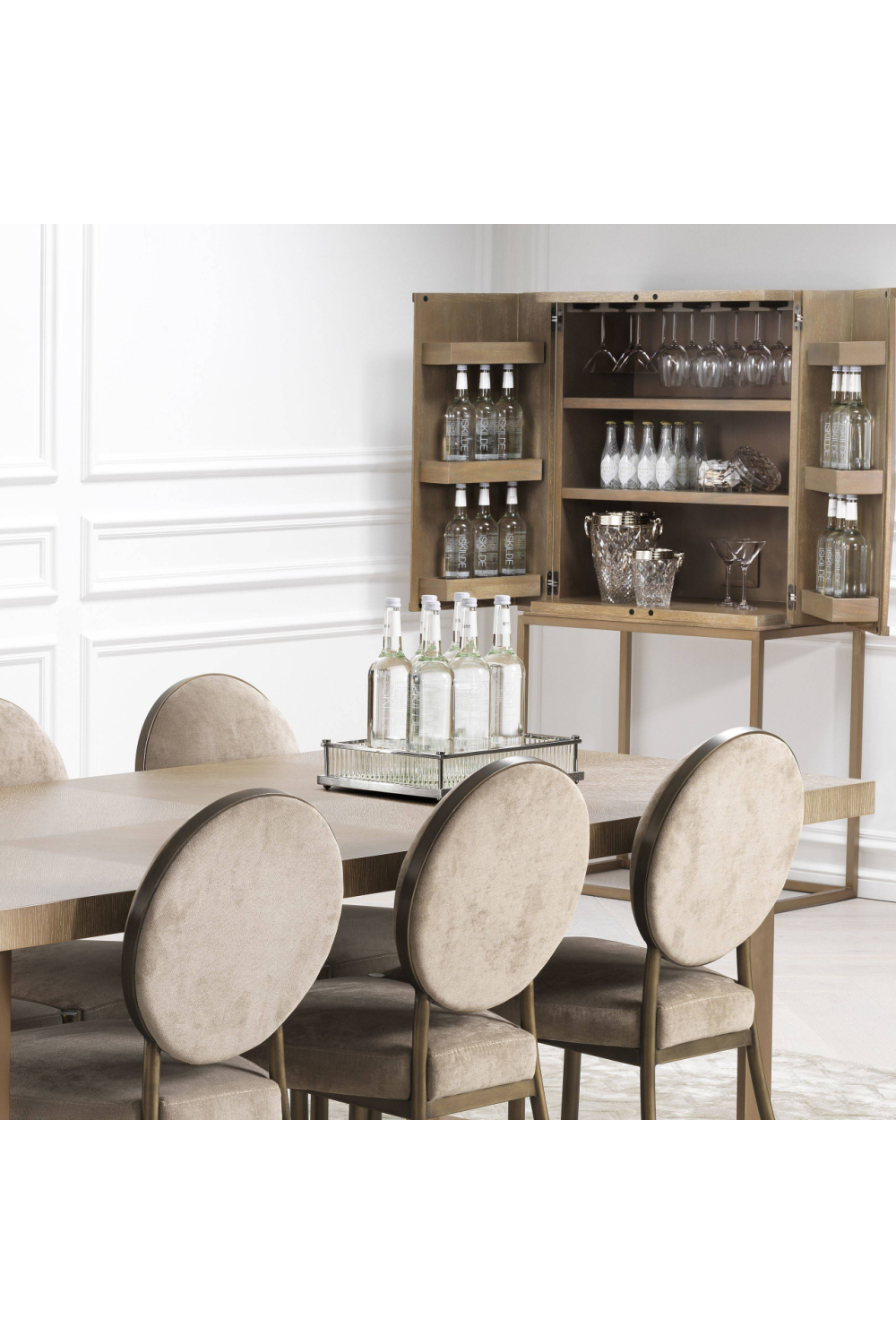 Mirror Bottom Rectangular Tray | Eichholtz Cora | Oroa.com