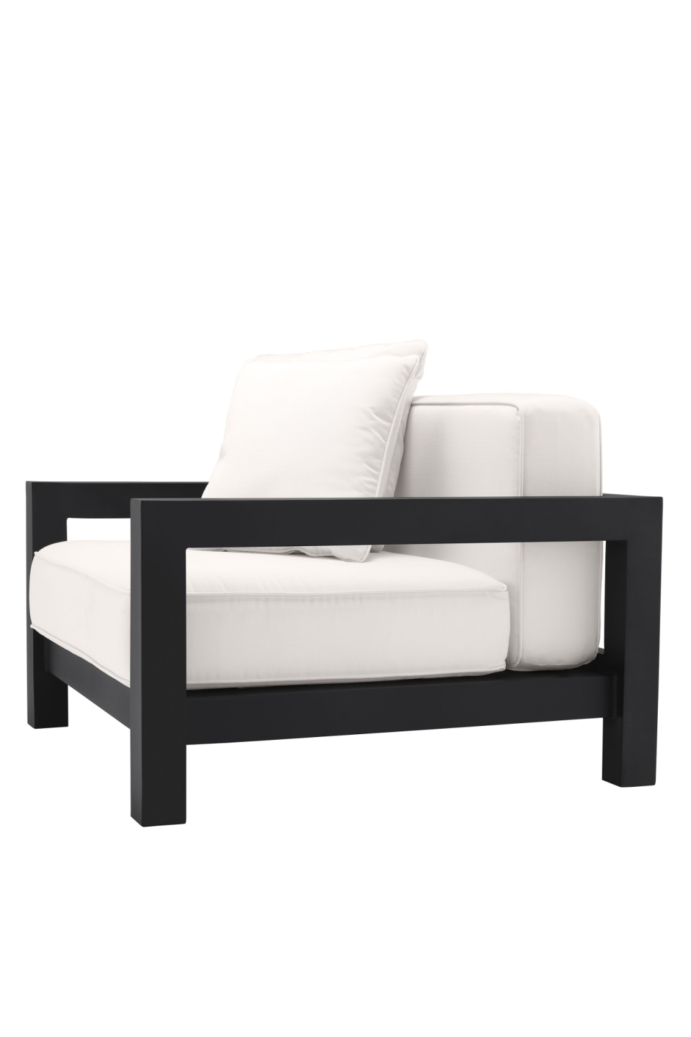 Sunbrella Outdoor Lounge Chair | Eichholtz Cap-Antibes | Oroa.com