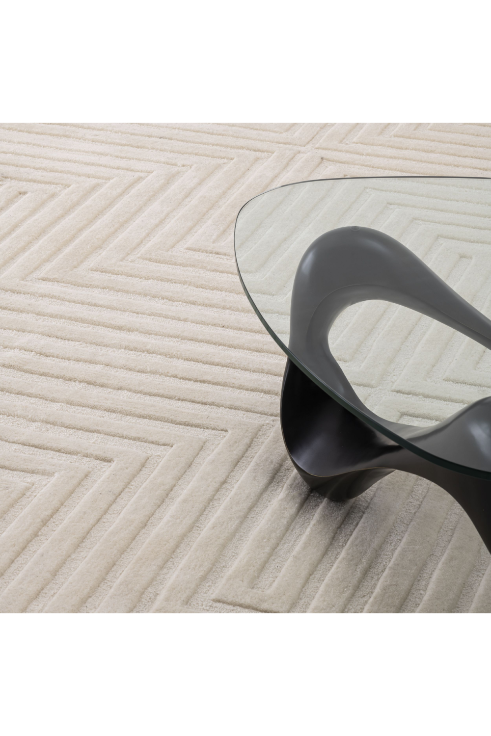 Beige Wool Rug | Eichholtz Breck | Oroa.com