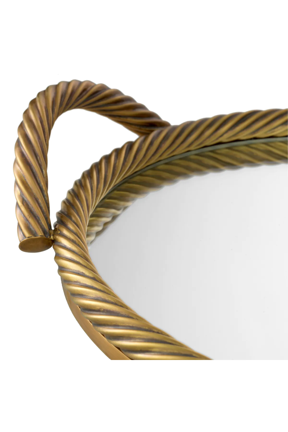 Vintage Brass Round Tray | Eichholtz Salvi | Oroa.com