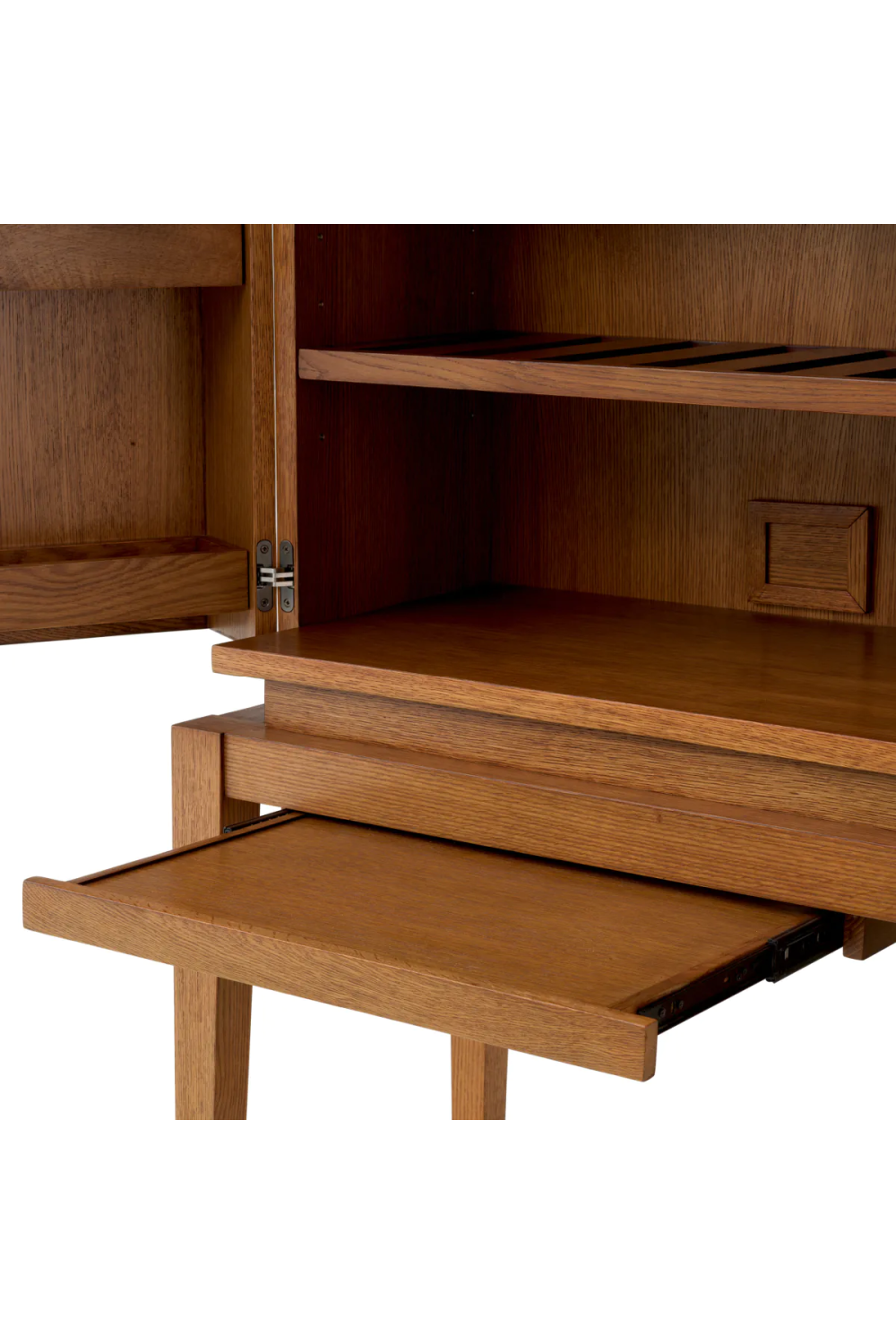 Caramel Oak 2-Door Bar Cabinet | Eichholtz Borchard | Oroa.com