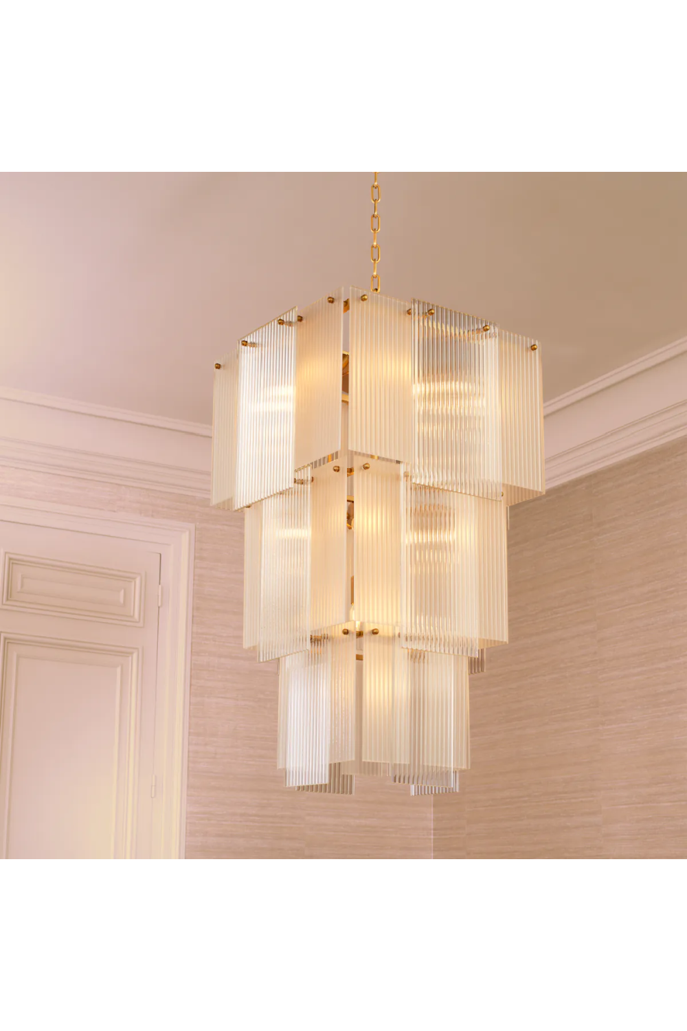 Frosted Glass Tiered Chandelier | Eichholtz Giardano | Oroa.com