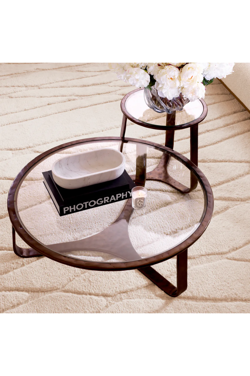 Aluminum Round Side Table | Eichholtz Cambronne | Oroa.com
