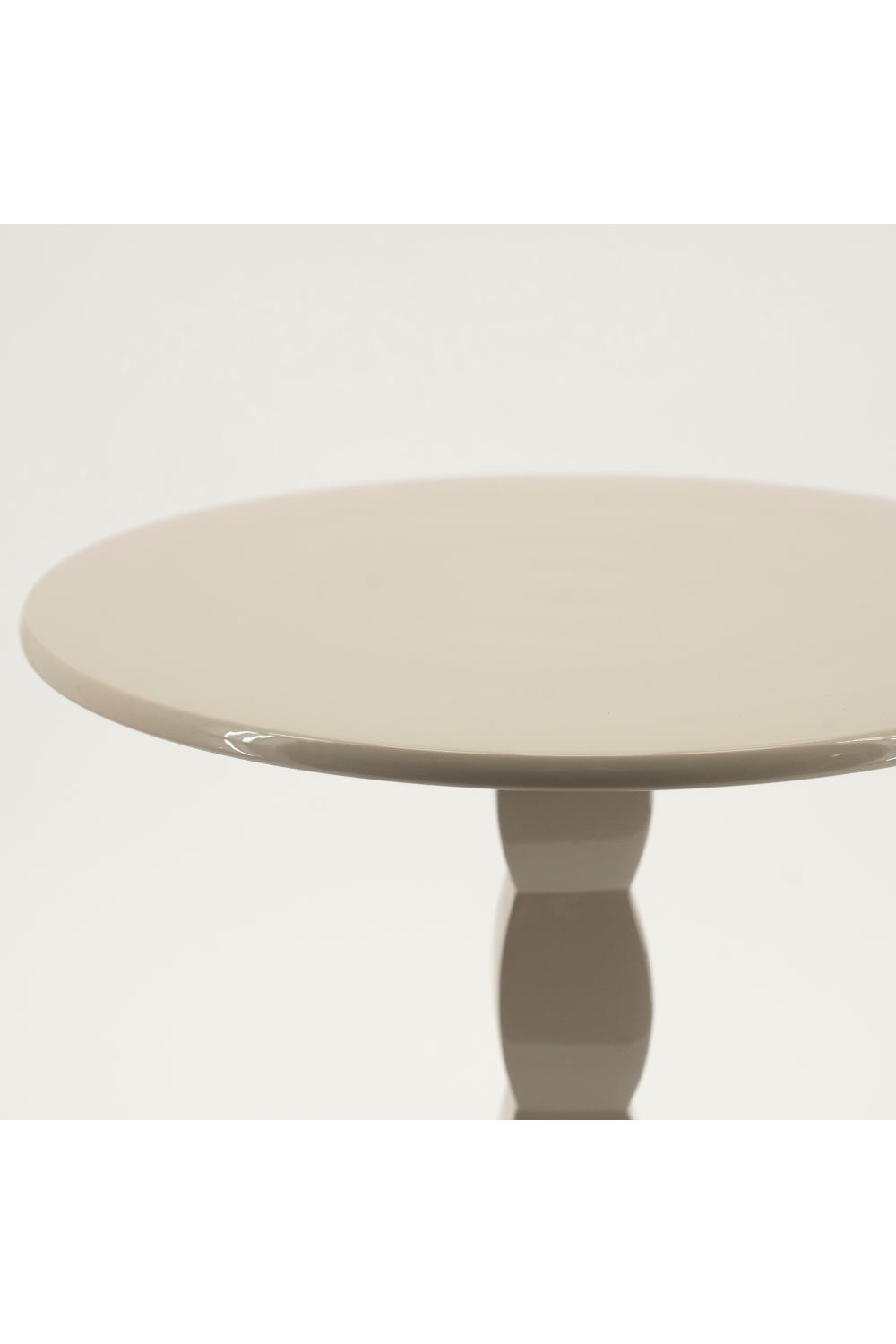 Metal Pedestal Side Table | By-Boo Prinz | OROA.com