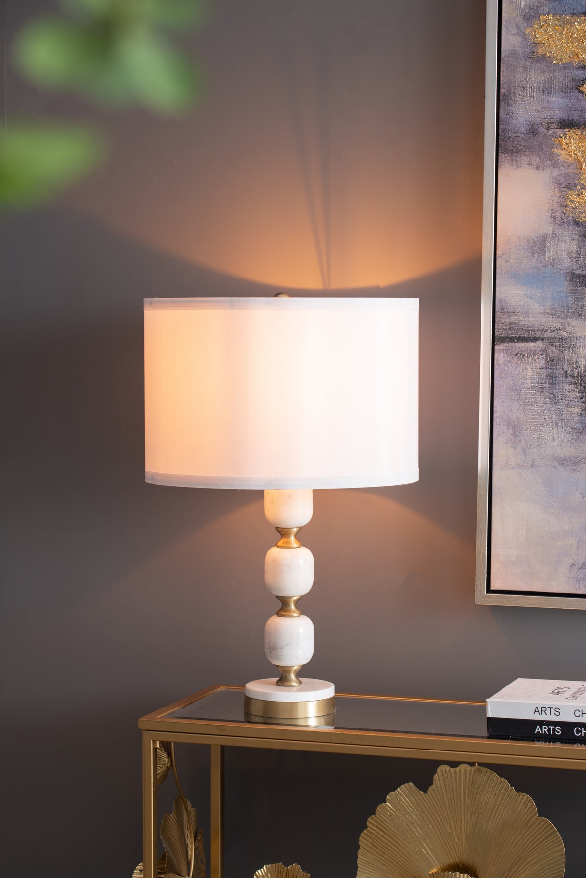White Marble and Brass Table Lamp | Catchy