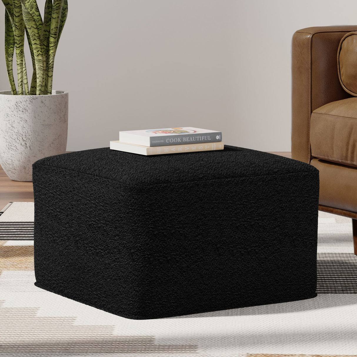 Chantal - Soft Square Pouf - OROA