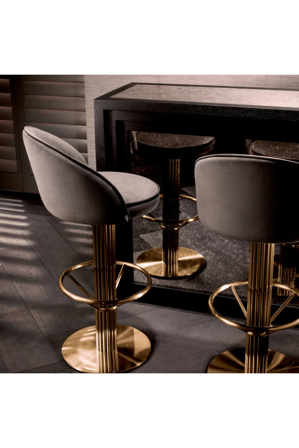 Gray Velvet Bar Stool | Eichholtz Dorland | Oroa.com