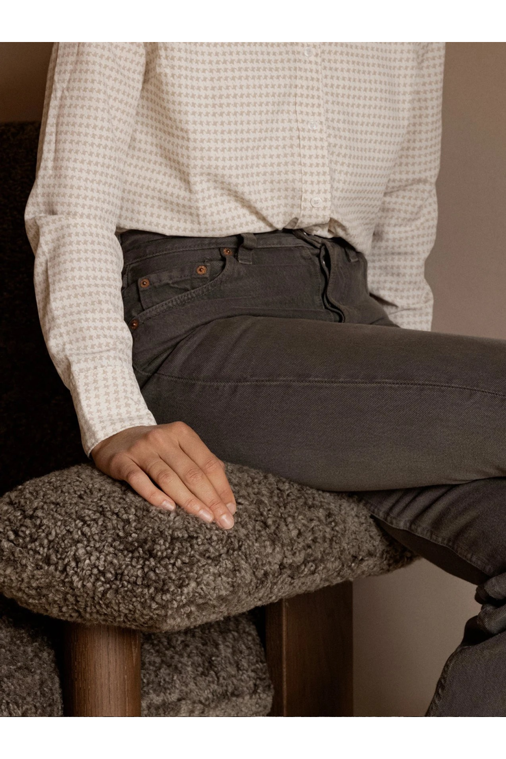 Sheepskin Lounge Chair | Audo Copenhagen Brasilia | Oroa.com