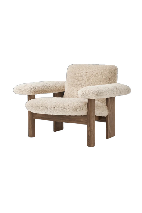 Low Back Sheep Skin Lounge Chair |  Audo Copenhagen Brasilia | Oroa.com