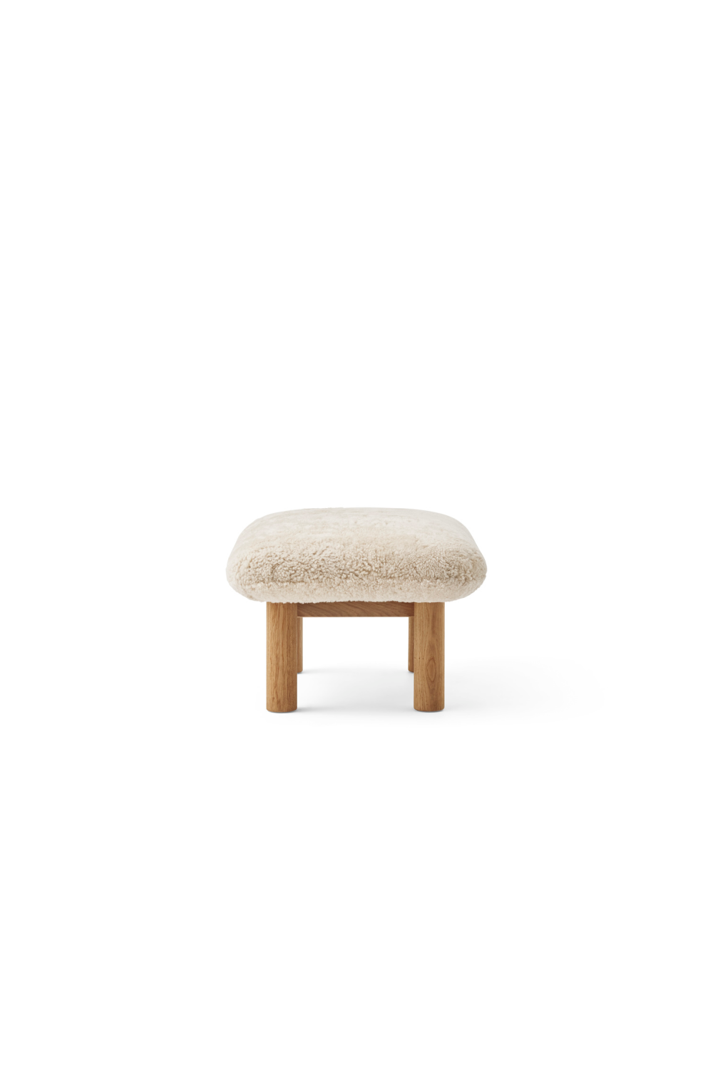 Wooden Leg Sheepskin Ottoman | Audo Copenhagen Brasilia | Oroa.com