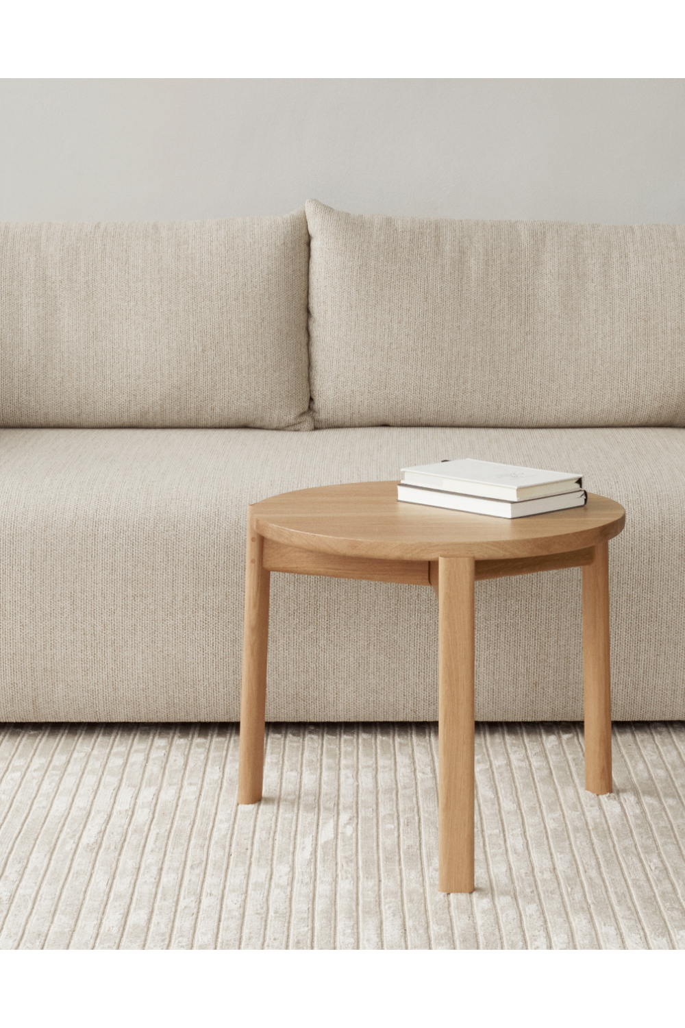 Round Wooden Lounge Table | Audo Copenhagen Passage | Oroa.com