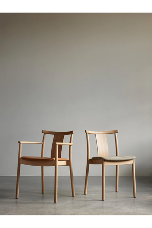 Upholstered Seat Oak Dining Armchair | Audo Copenhagen Merkur | Oroa.com