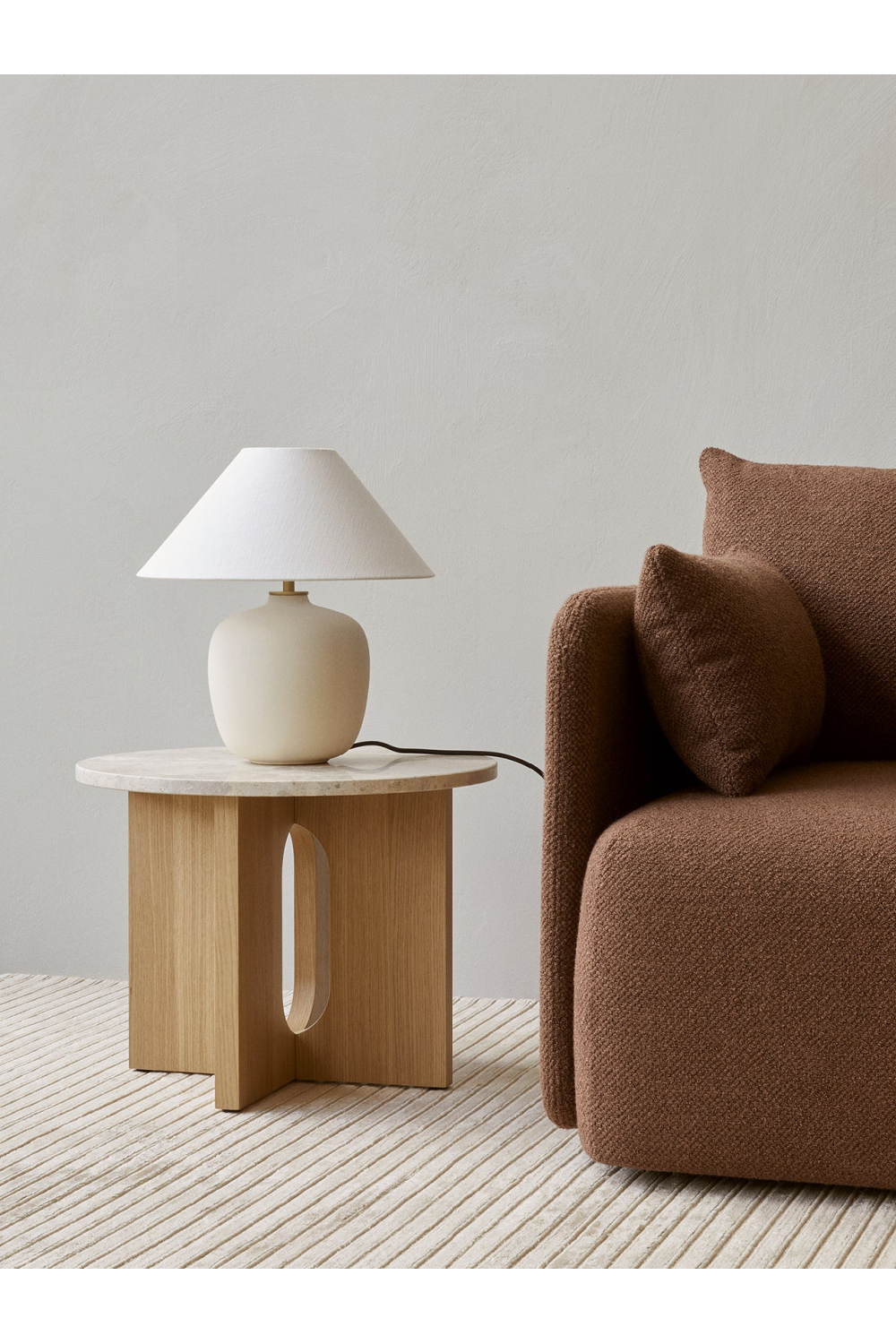 Intersecting Base Side Table | Audo Copenhagen Androgyne | Oroa.com