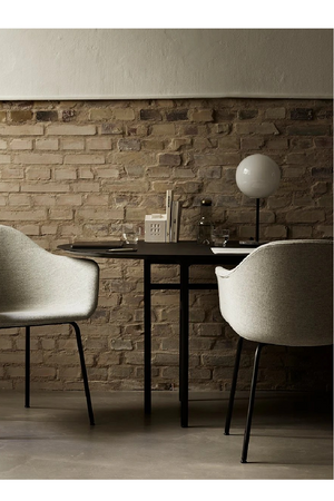 Oval Minimalist Dining Table | Audo Copenhagen Snaregade | Oroa.com