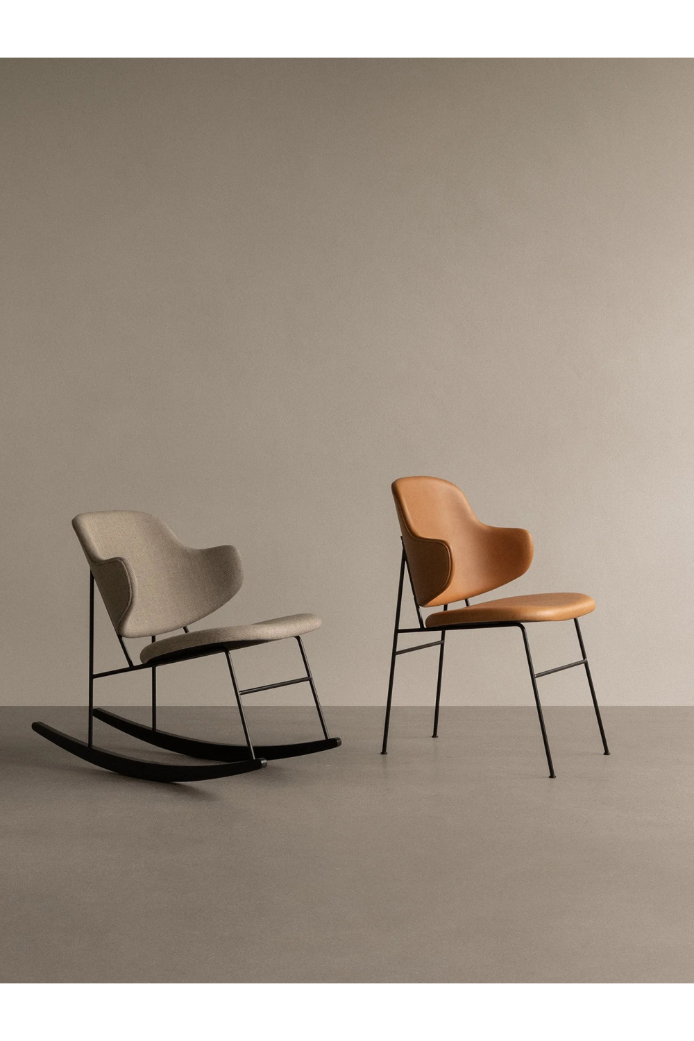 Upholstered Dining Chair | Audo Copenhagen The Penguin | Oroa.com