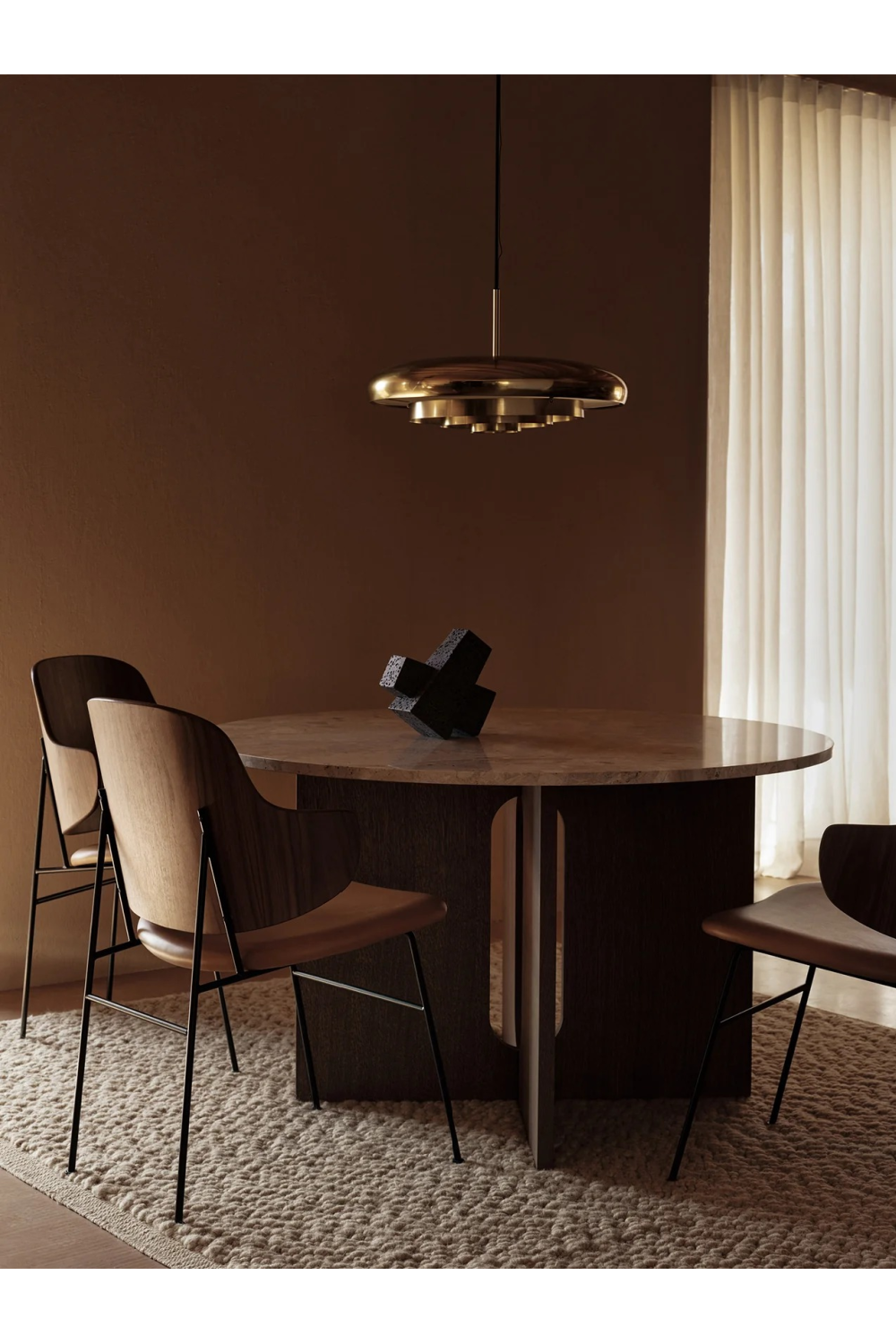 Wooden-Back Dining Chair | Audo Copenhagen The Penguin | Oroa.com
