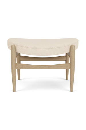 Wooden Base Padded Ottoman | Audo Copenhagen Elizabeth | Oroa.com