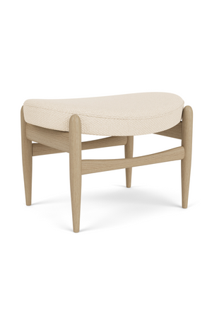 Wooden Base Padded Ottoman | Audo Copenhagen Elizabeth | Oroa.com