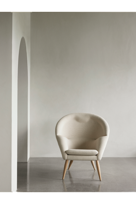 Lounge Chair with Headrest | Audo Copenhagen Oda | Oroa.com