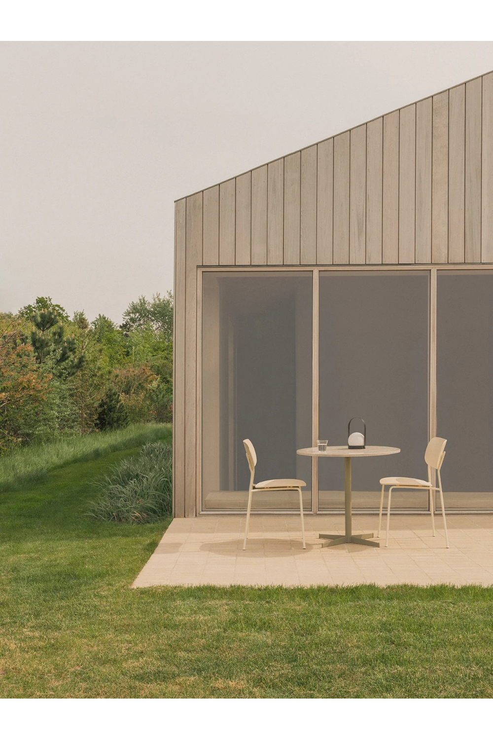 4-Star Base Rectangular Dining Table | Audo Copenhagen Nook | Oroa.com