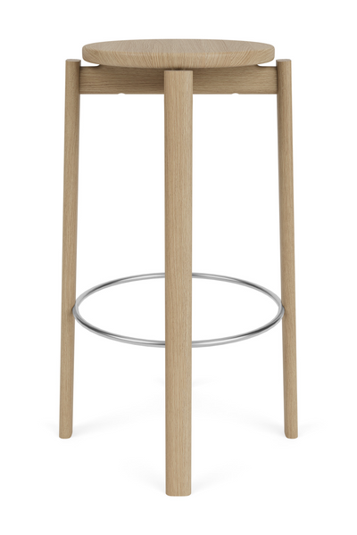Round Wooden Bar Stool | Audo Copenhagen Passage | OROA – OROA.COM
