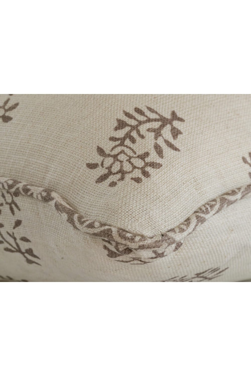Floral Linen Cushion | Andrew Martin Thyme | Oroa.com