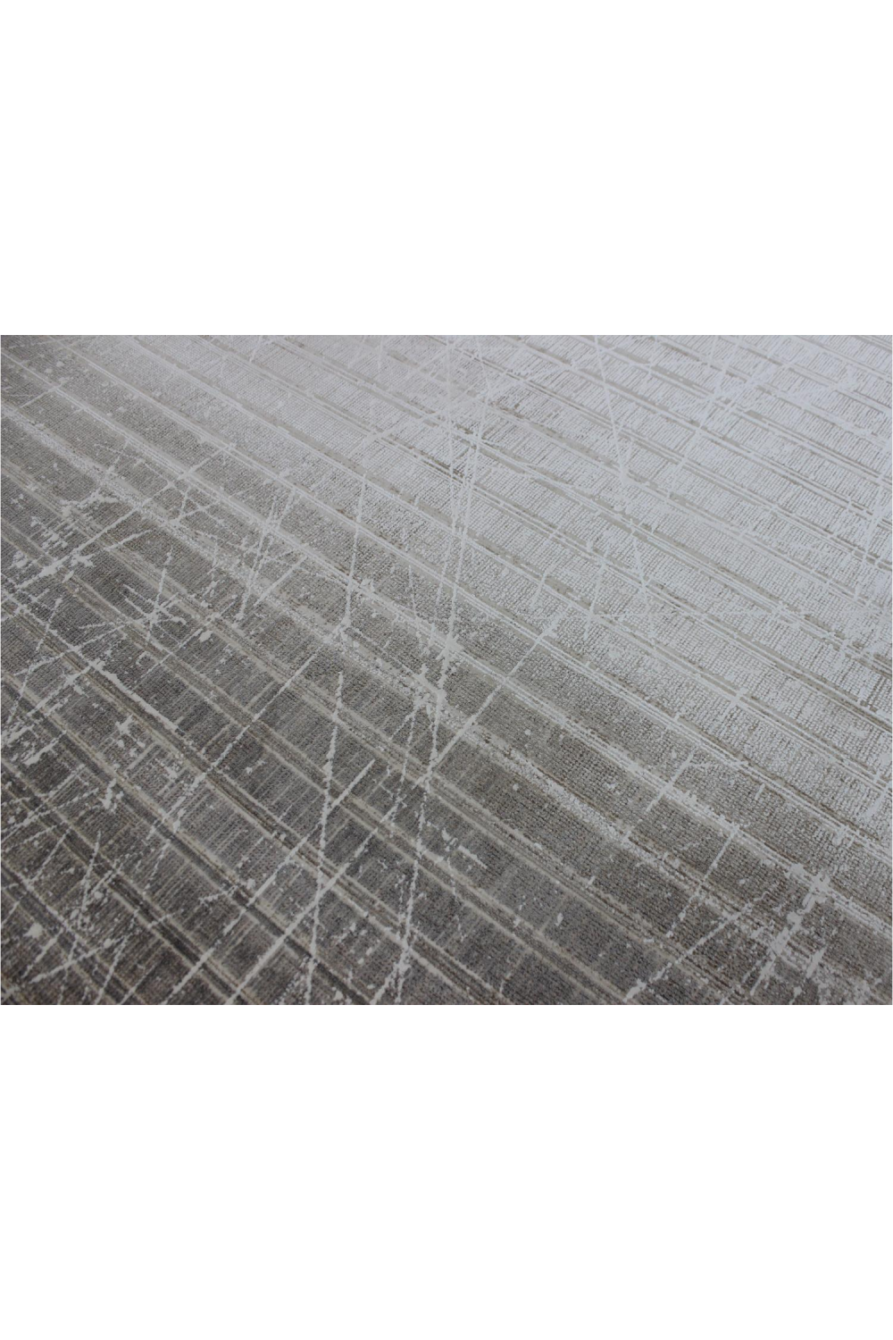 Scratch Marks Persian Rug | Andrew Martin Asiya | Oroa.com