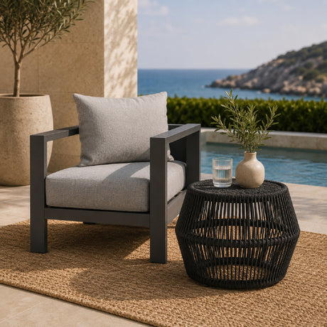   Geometrical Outdoor Side Table | Oroa.com