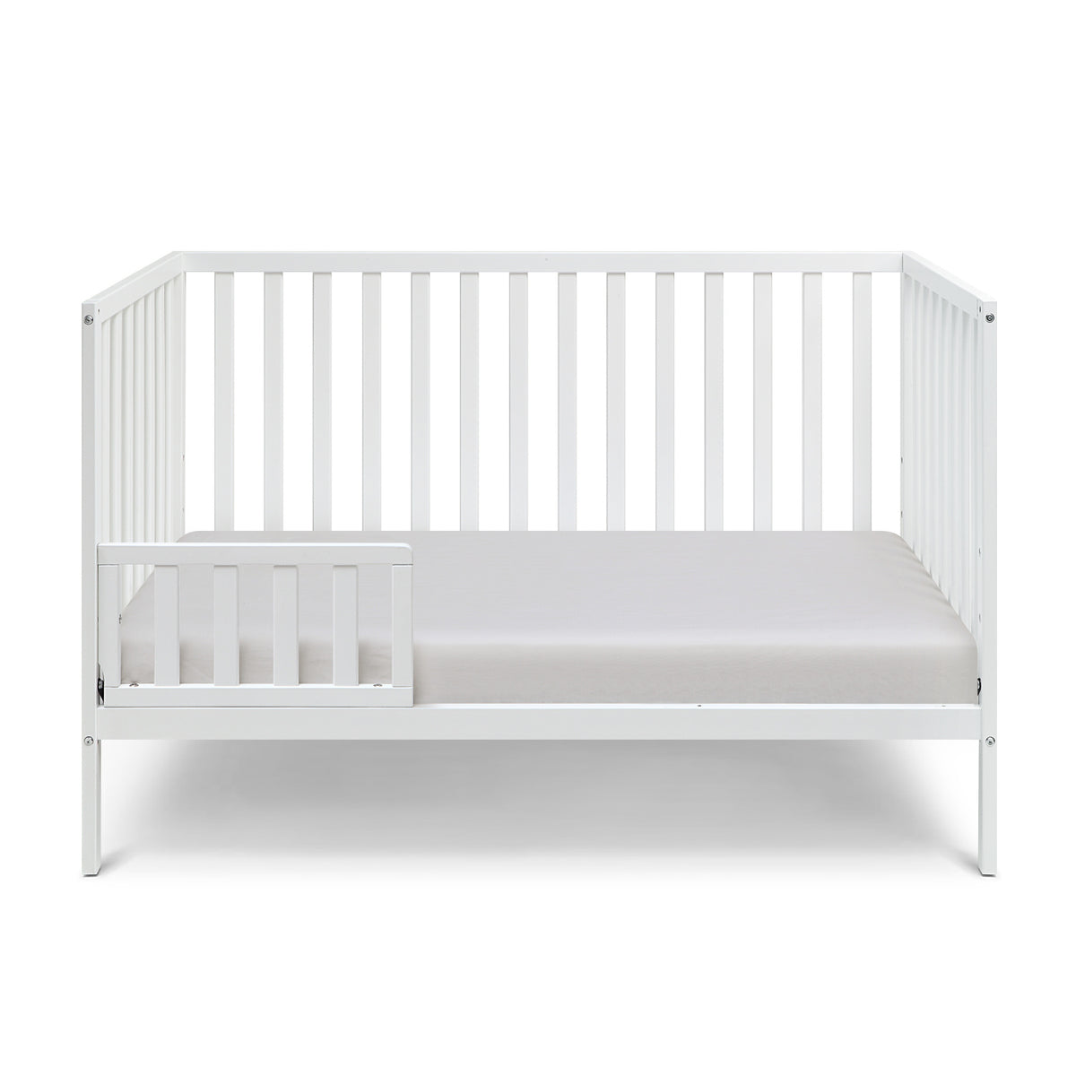 White Palmer 3-in-1 Convertible Island Crib | OROA Kids