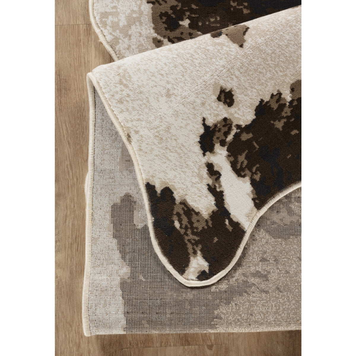 Brown Cowhide Area Rug | OROA