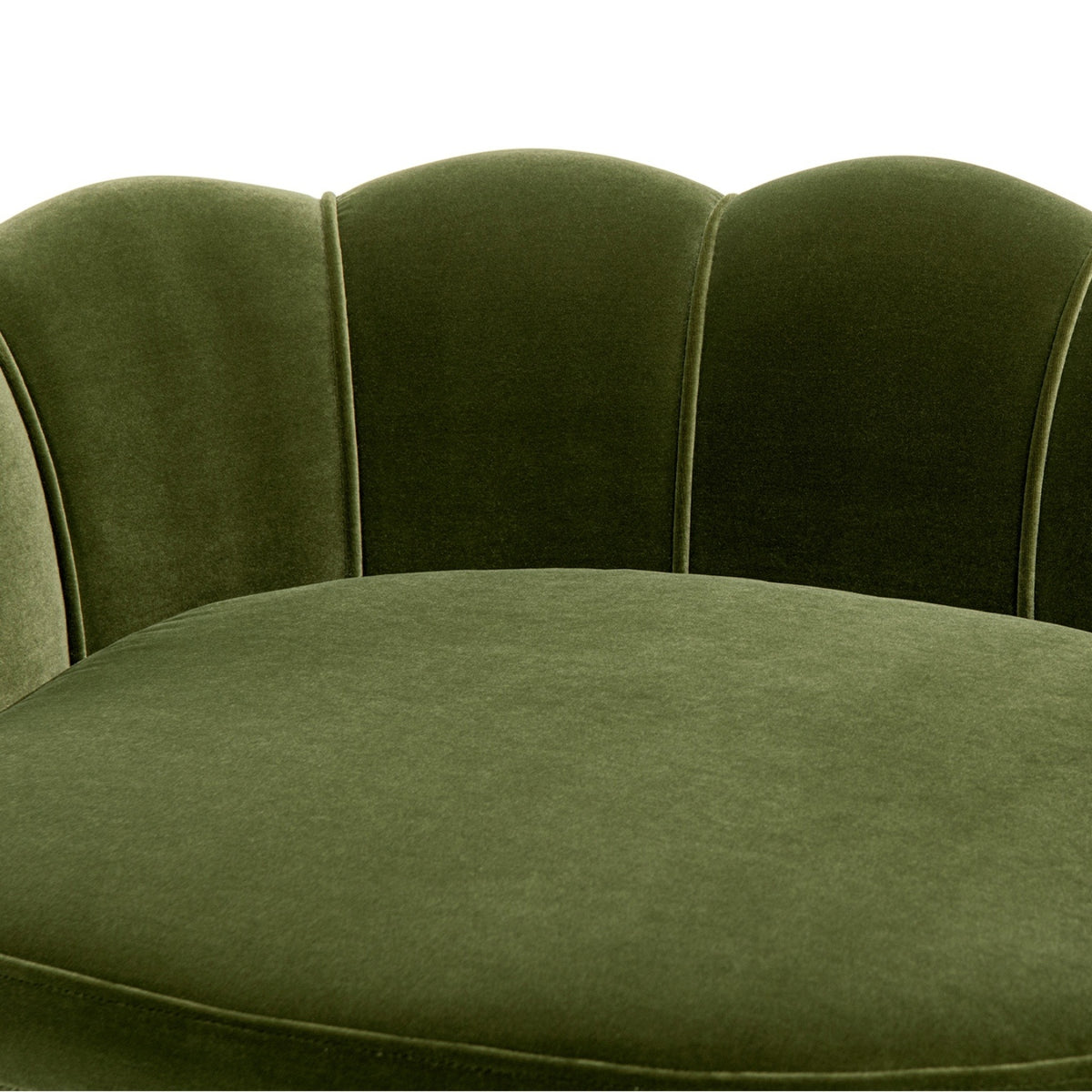 Clara Scalloped Pet Sofa Bed | OROA