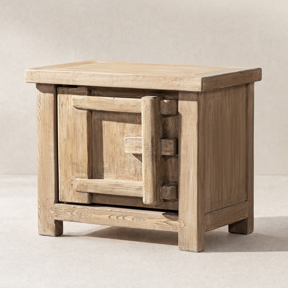 Rowan Pine Wood Side Table | OROA