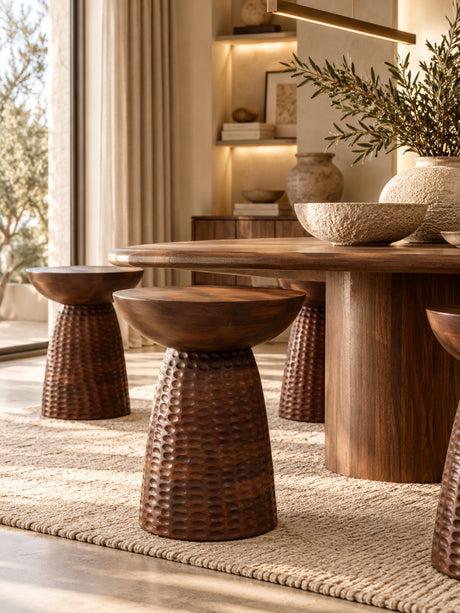 Round Pedestal Dimple Accent Table | OROA