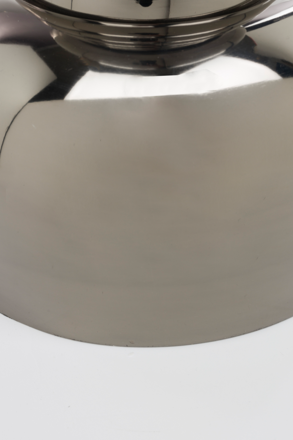 Metallic Accent Side Table | Bold Monkey Gonna Make You Sweat | OROA.com