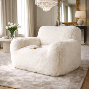   White Chunky Lounge Chair | Oroa.com