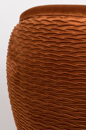 Wrinkled Velvet Lounge Chair | Bold Monkey So Curvy | Oroa.com