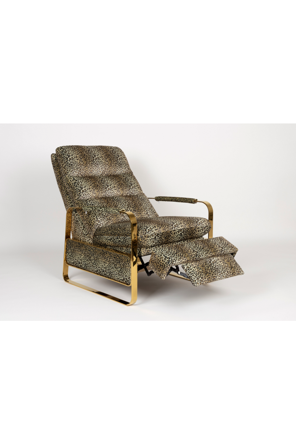 Panther Patterned Recliner Chair | Bold Monkey Relax Like Chandler | OROA.com
