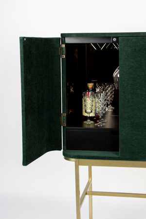 2-Door Mirrored Wine Cabinet | Bold Monkey Ava Morgana | Oroa.com