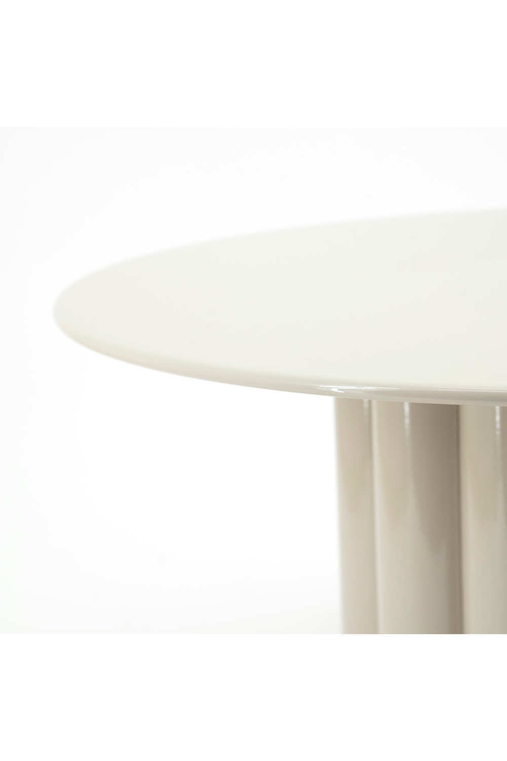 Metal Round Coffee Table | By-Boo Olympa | OROA.com