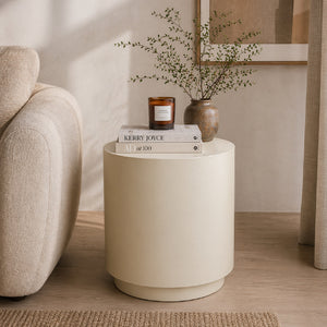   Cylindrical Iron Side Table | Oroa.com