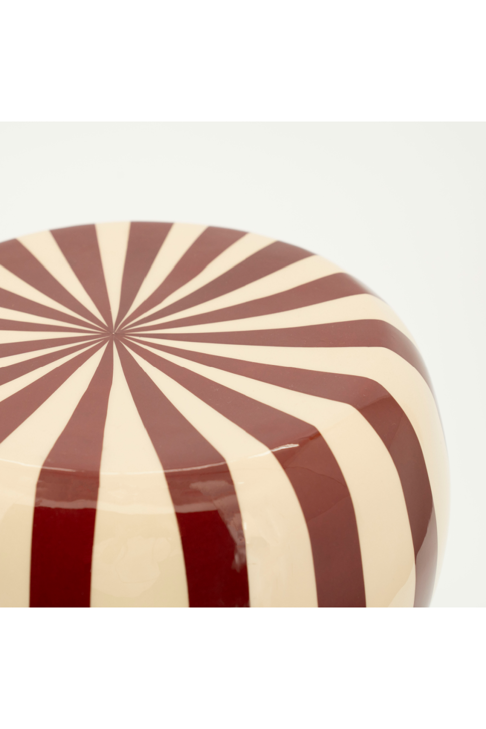 Enameled Iron Wavy Stool | By-Boo Candice | OROA.com