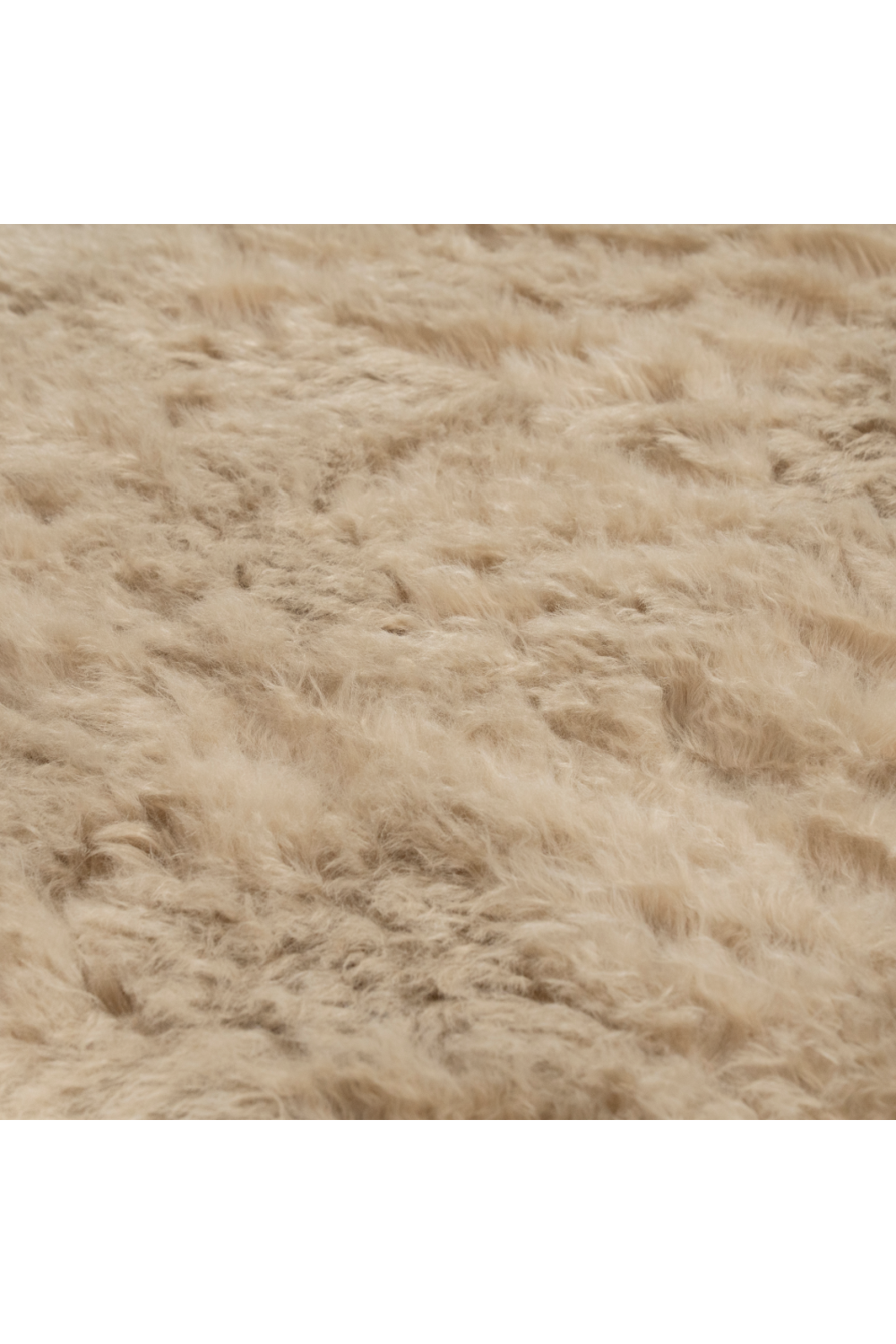 Furry Minimalist Carpet 5' x 7'5" | By-Boo Laska | Oroa.com