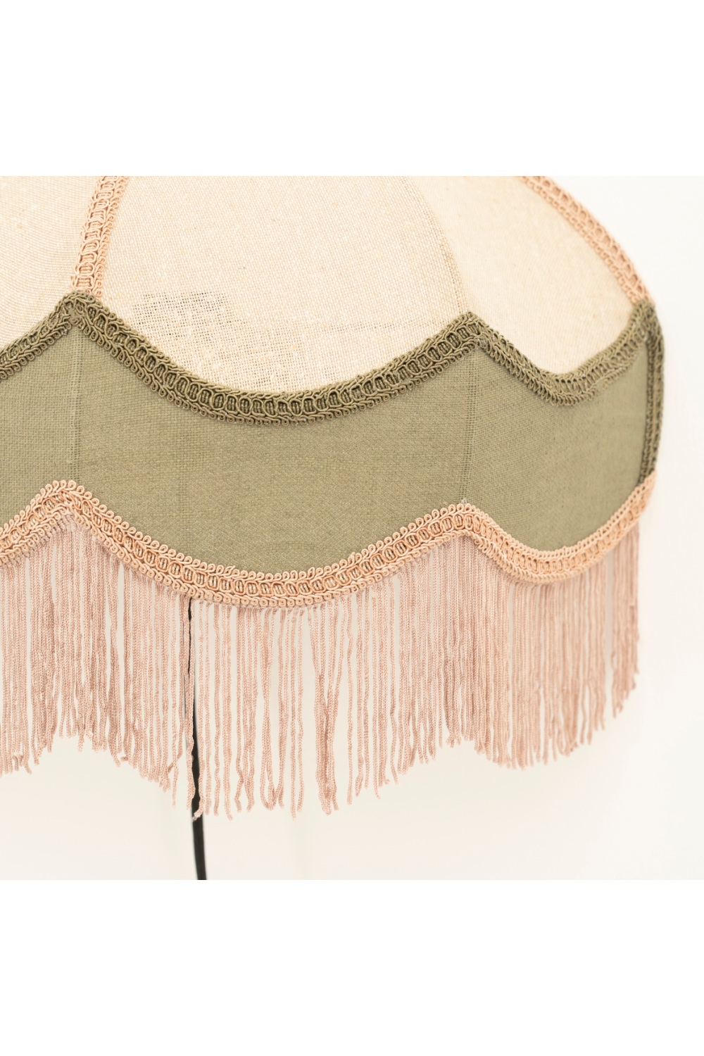 Jute Fringed Wall Lamp | By-Boo Fringaloo | Oroatrade.com